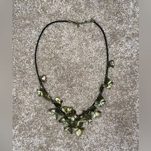Vintage 70-80’s Green Metal Leafs Corded Necklace